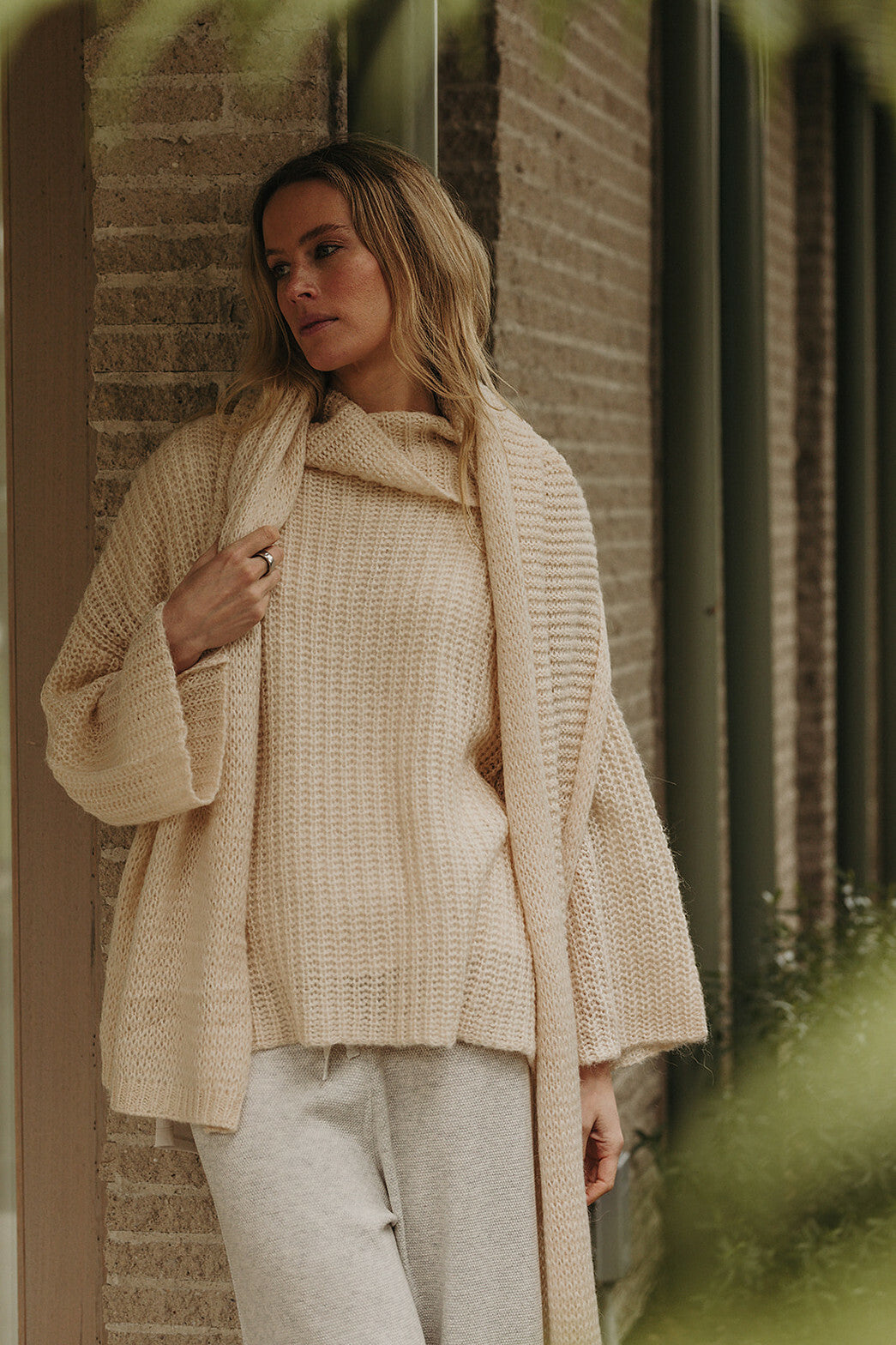 Æther Rollneck Pullover Cream
