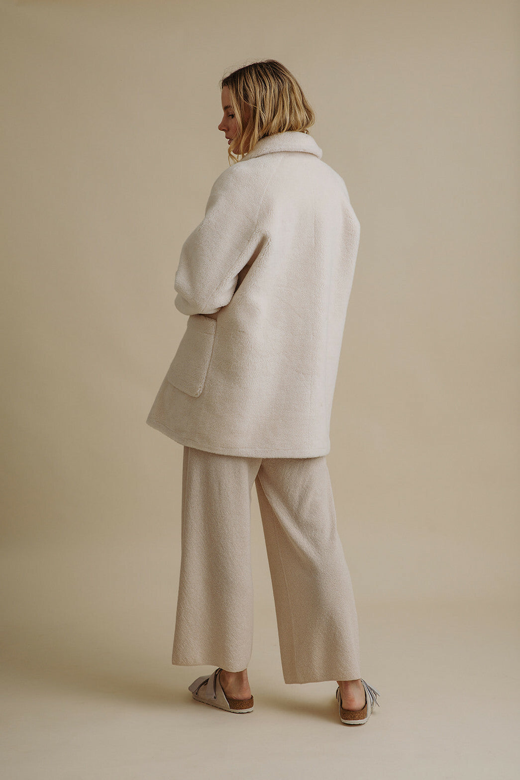 Polar Faux Fur Coat Snow