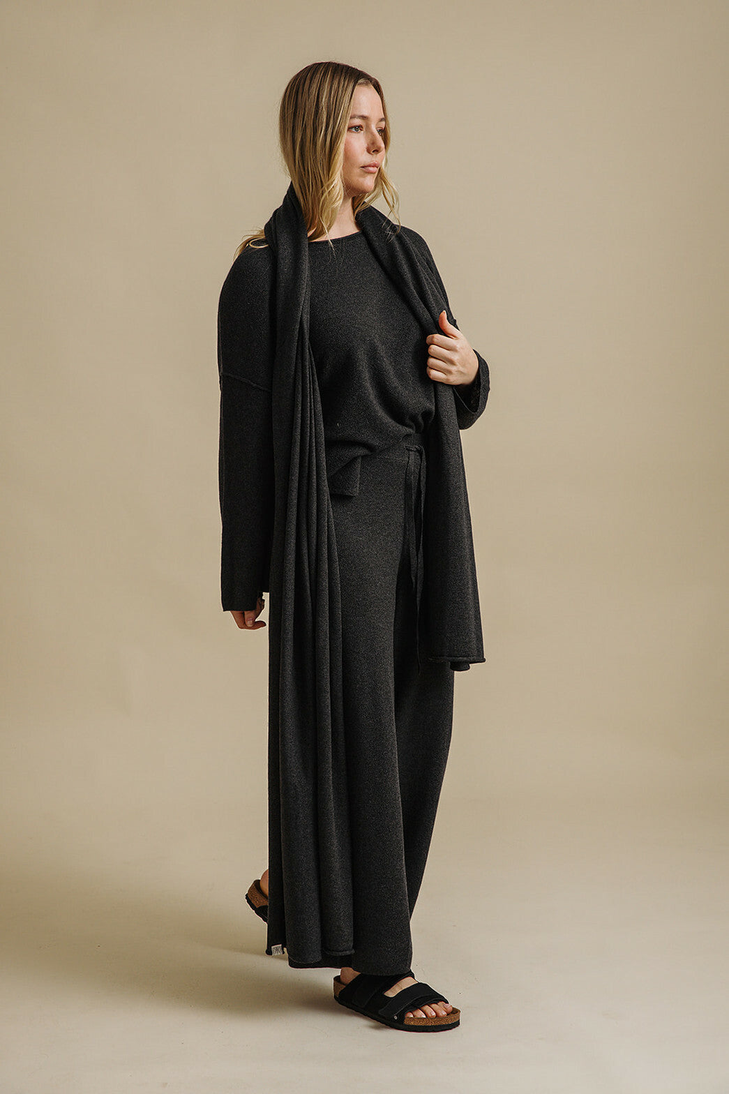 Winter Retreat Merino Cotton Wrap Ghost Grey