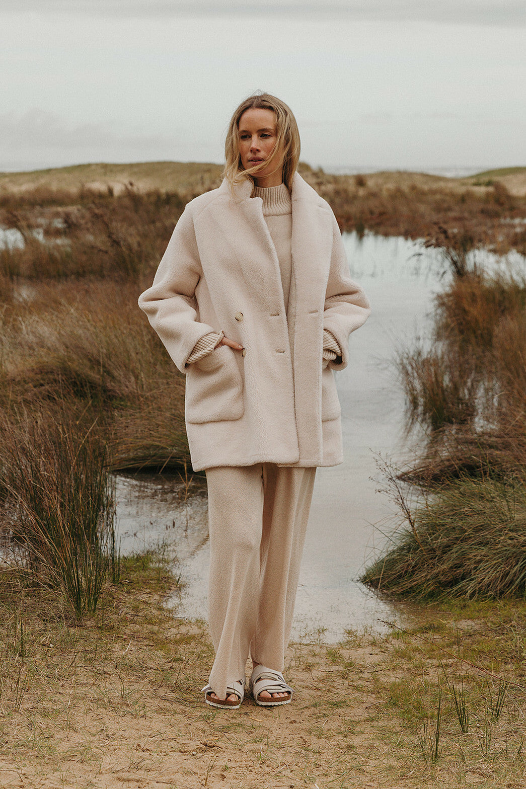 Polar Faux Fur Coat Snow