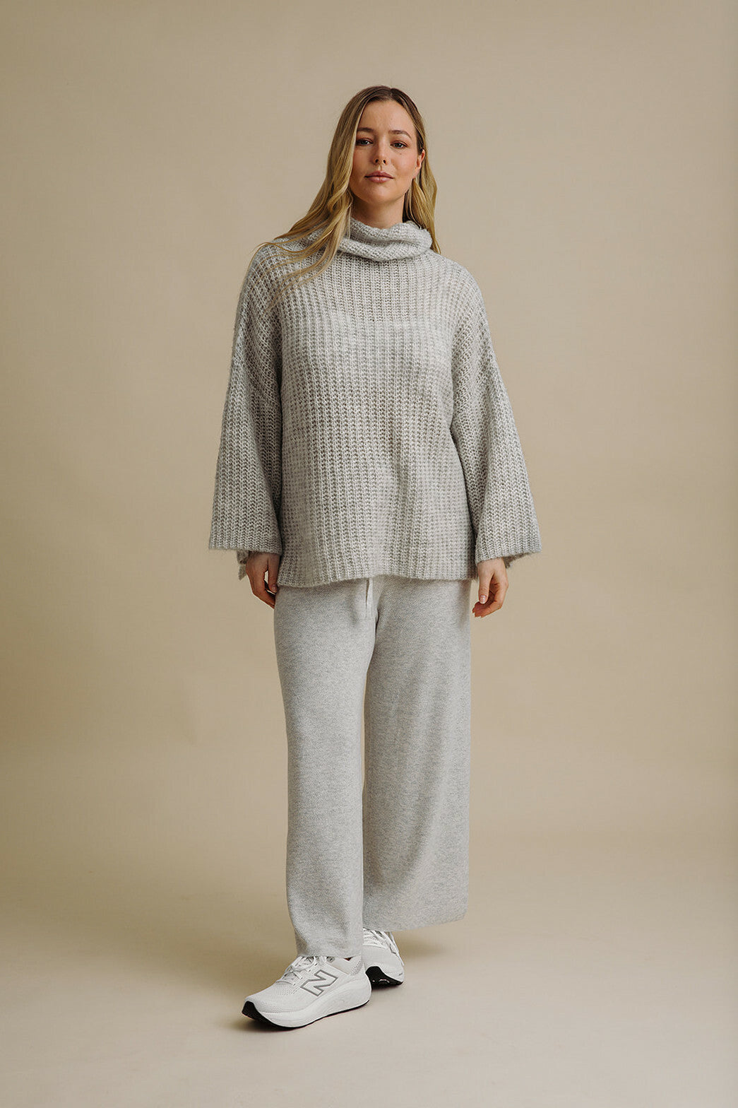 Æther Rollneck Pullover Silver