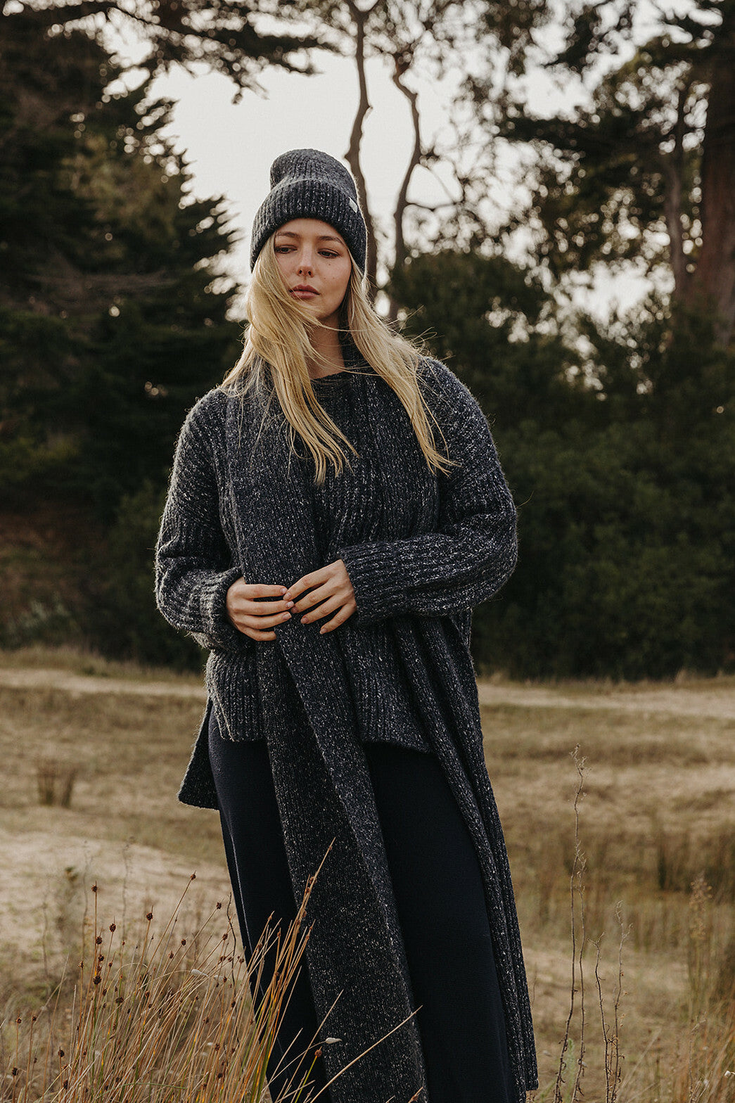 Peace Crew Rib Pullover Midnight