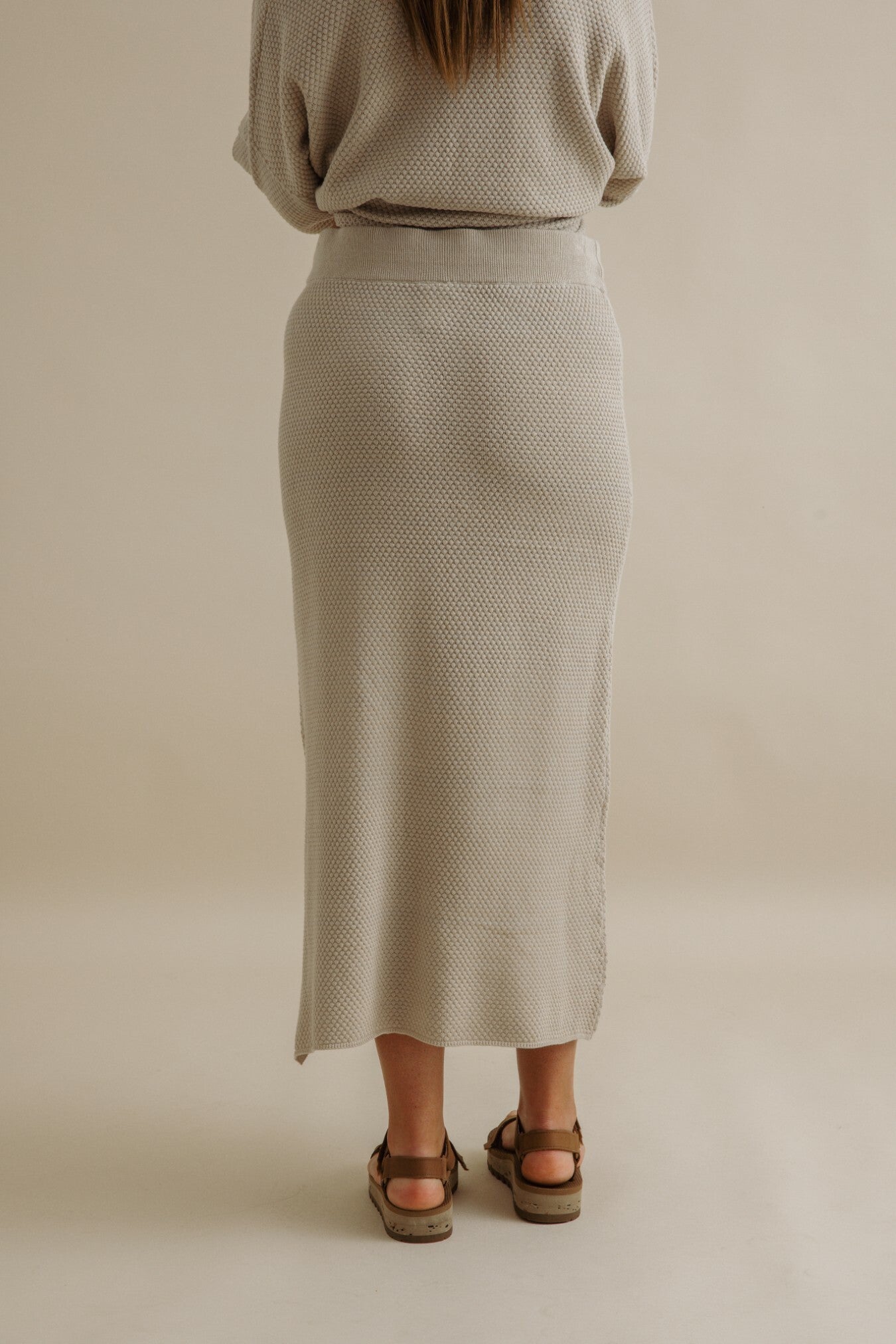 Coral Knitted Skirt Sand Combo