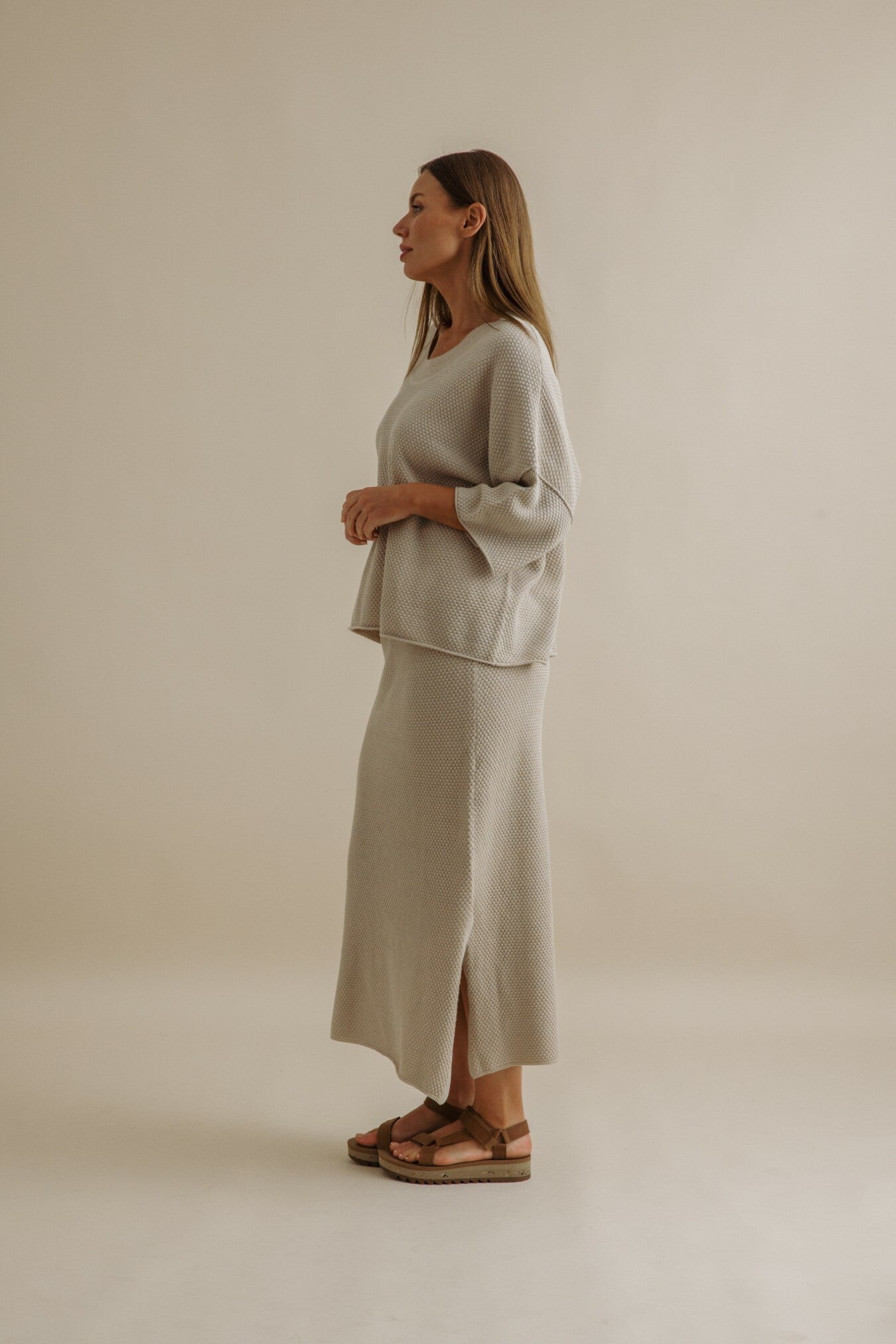 Coral Knitted Tee Pullover Sand Combo