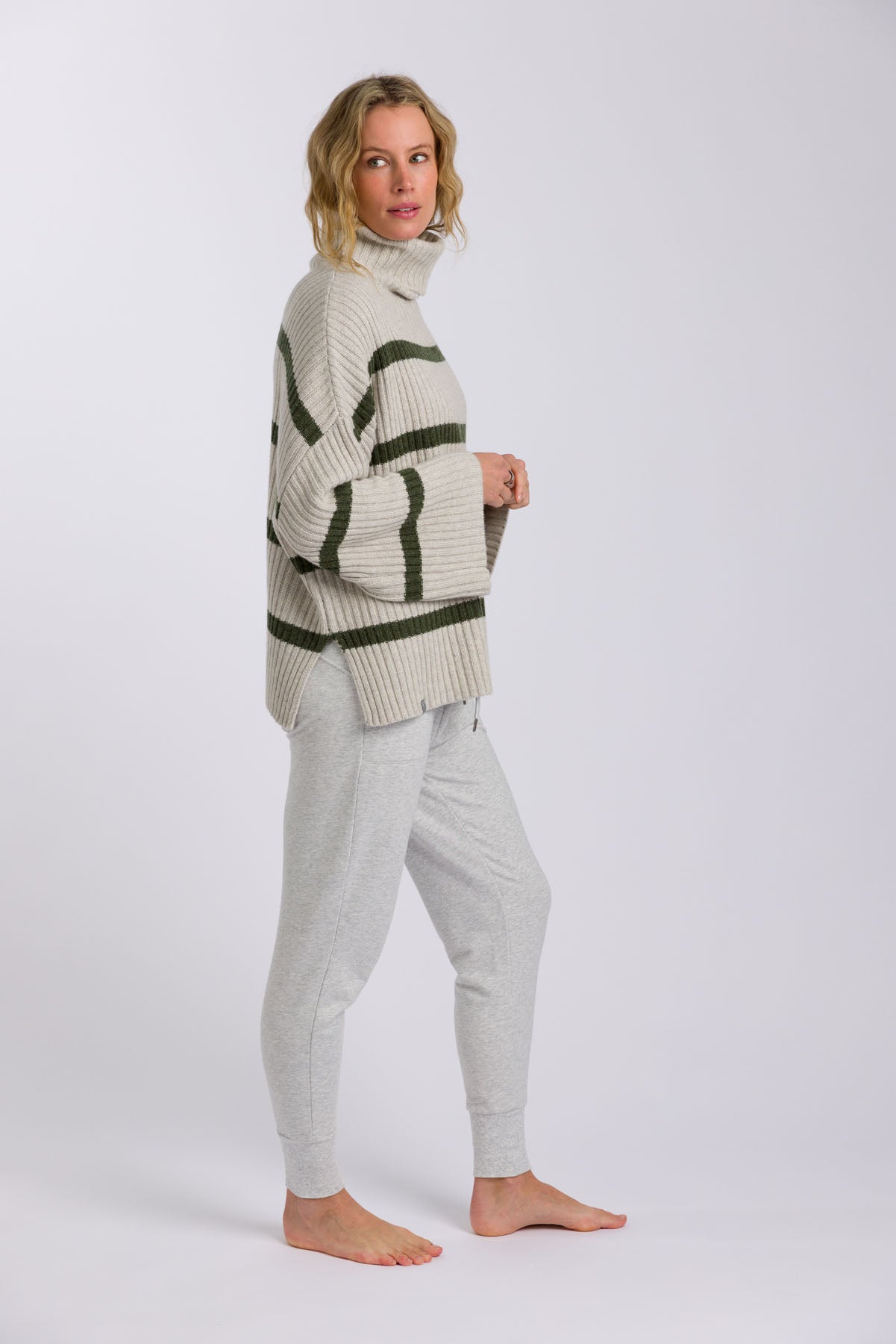 Divine Stripe Rib Pullover