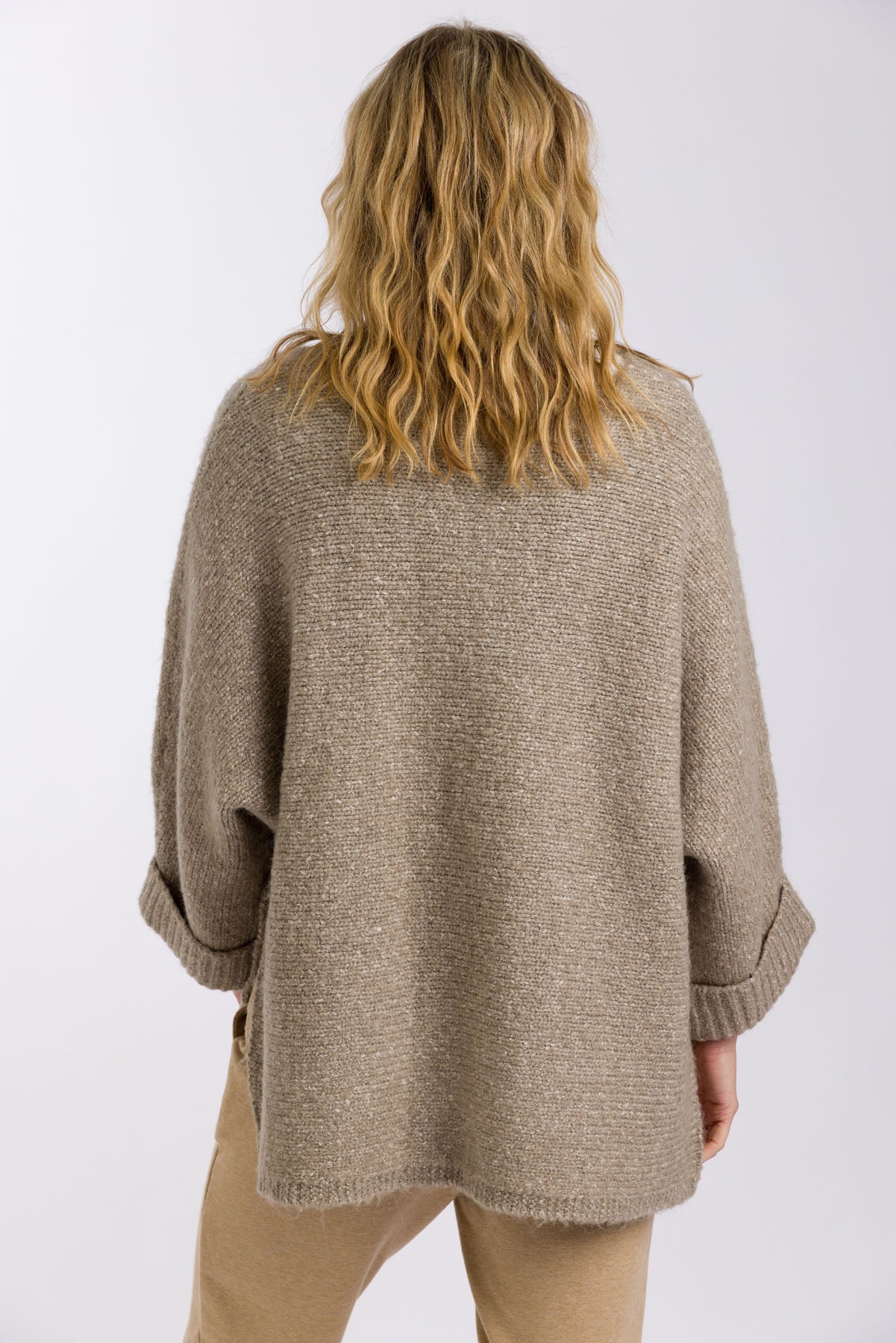 Embrace Pullover