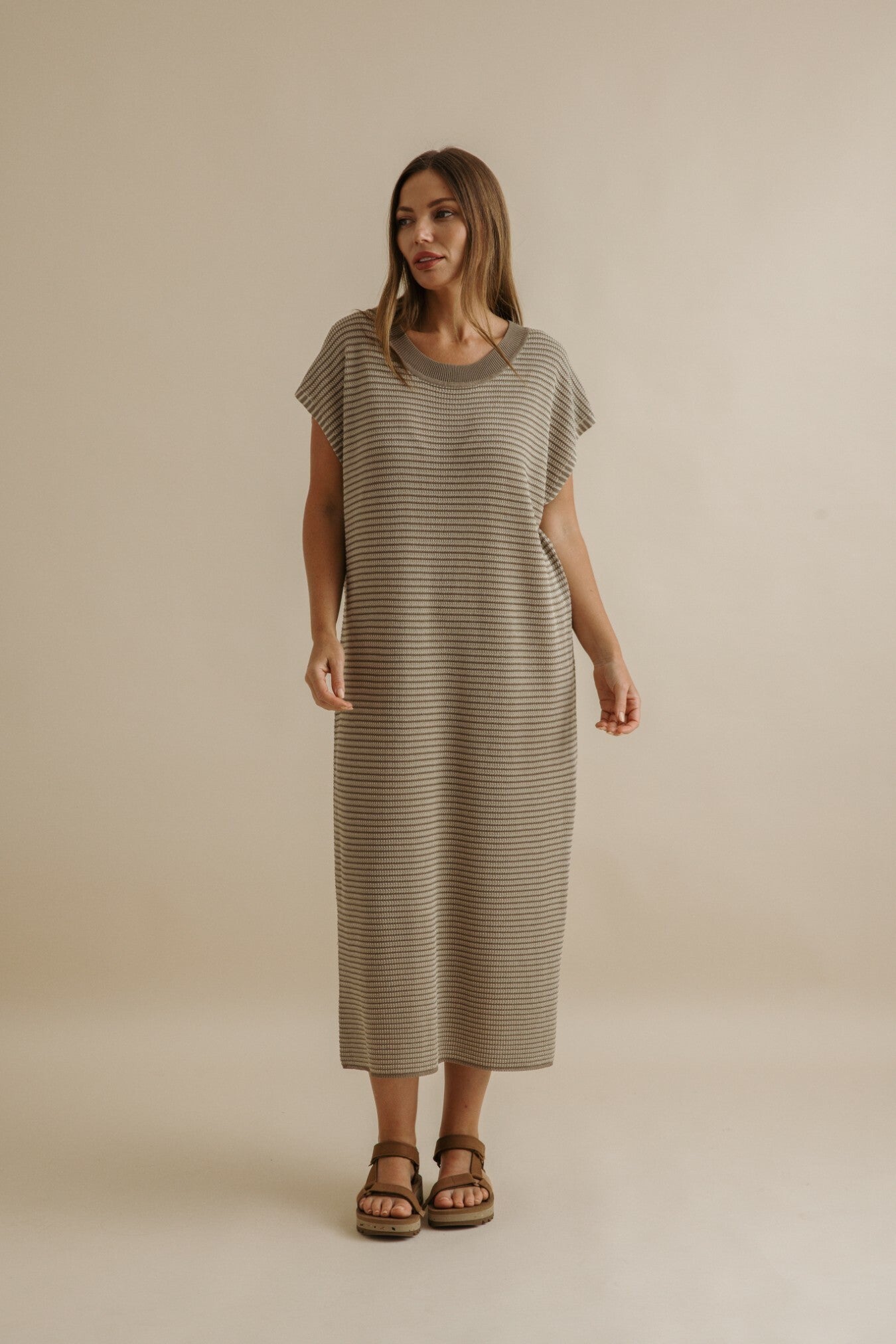 Lattice Knitted Dress Khaki x Gold