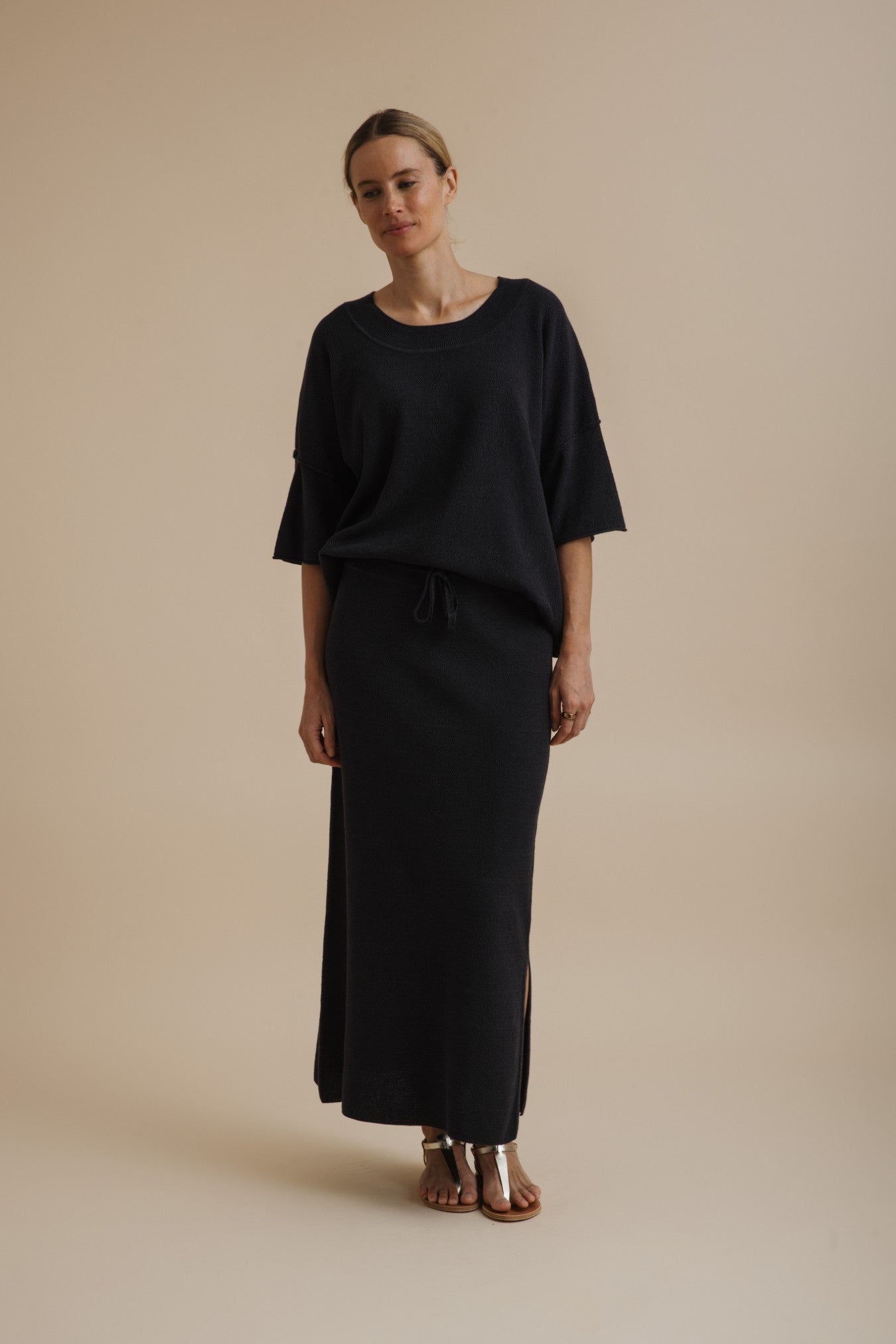 Retreat Cotton Twist Skirt Black Sand x Deep Ocean