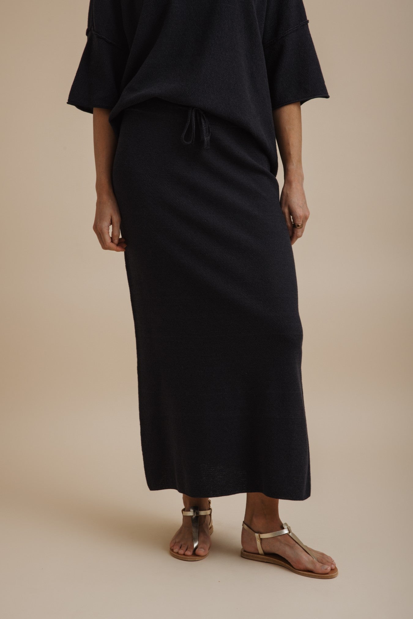 Retreat Cotton Twist Skirt Black Sand x Deep Ocean