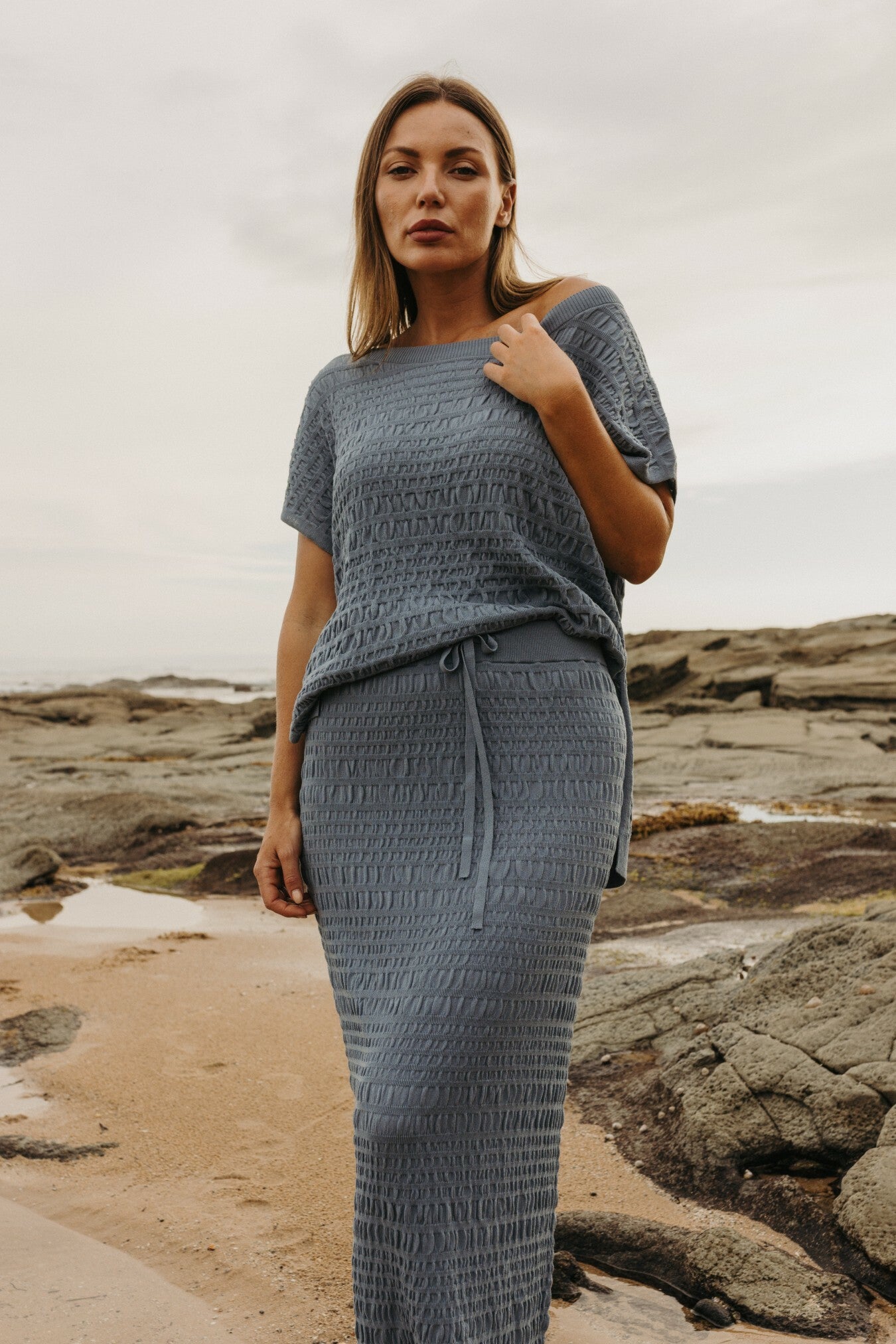 Waves Pleat Pullover Blue Pool