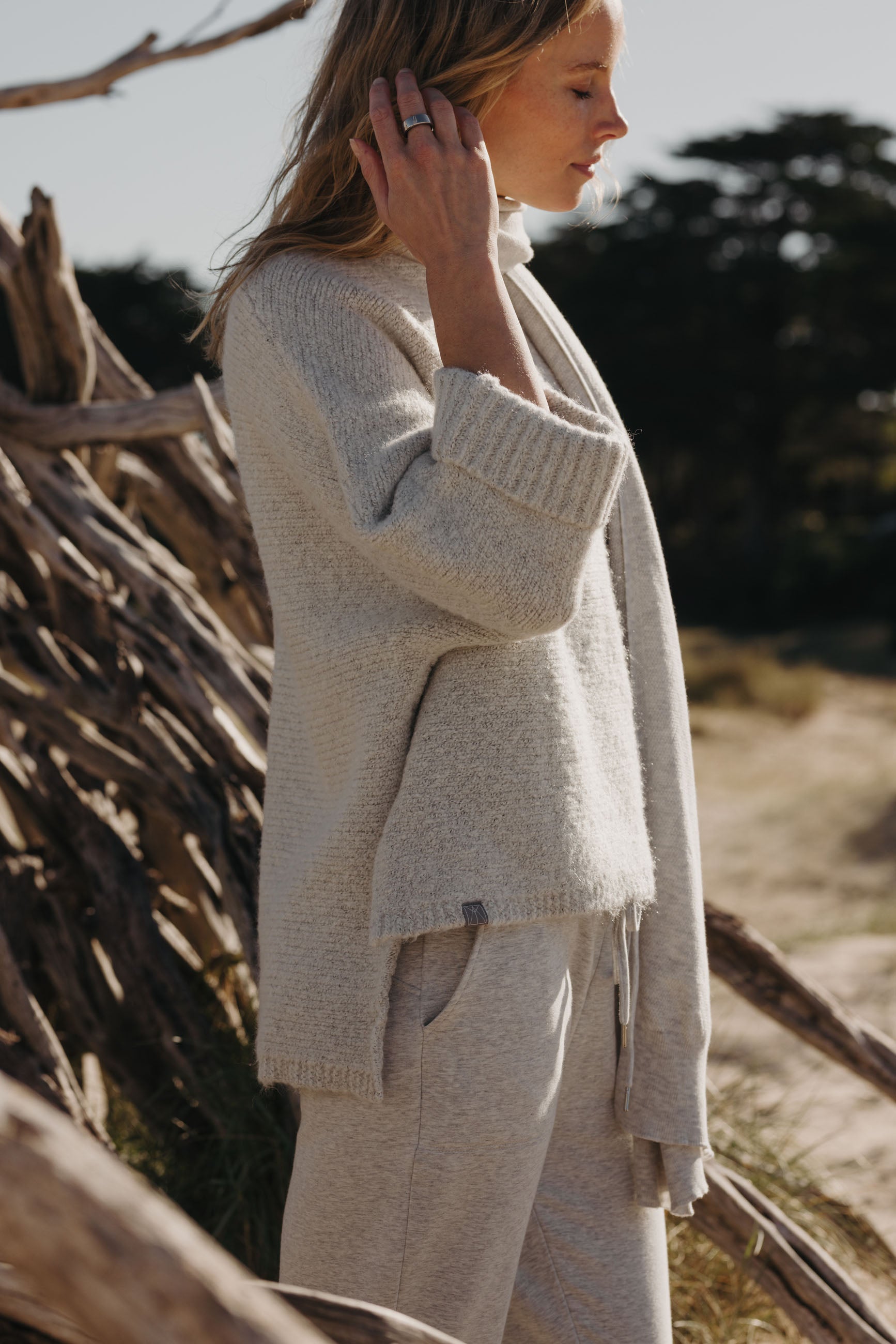 Embrace Pullover