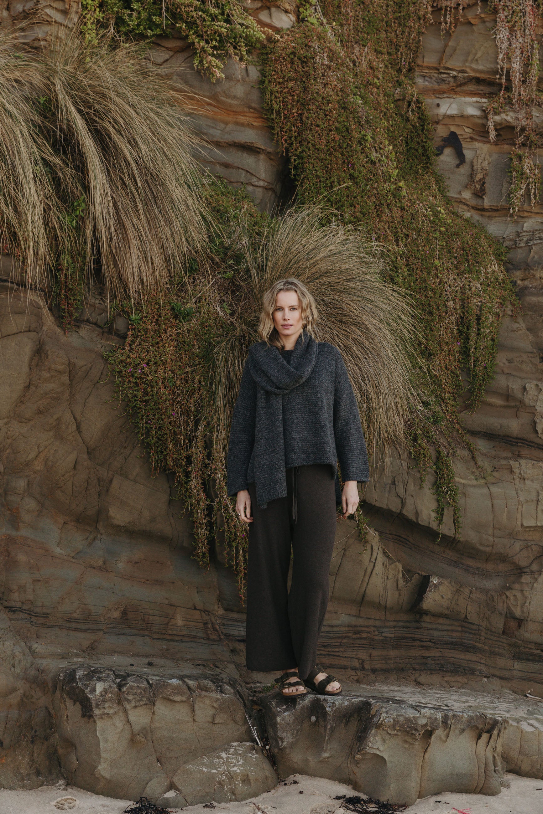 Drift Airy Pullover