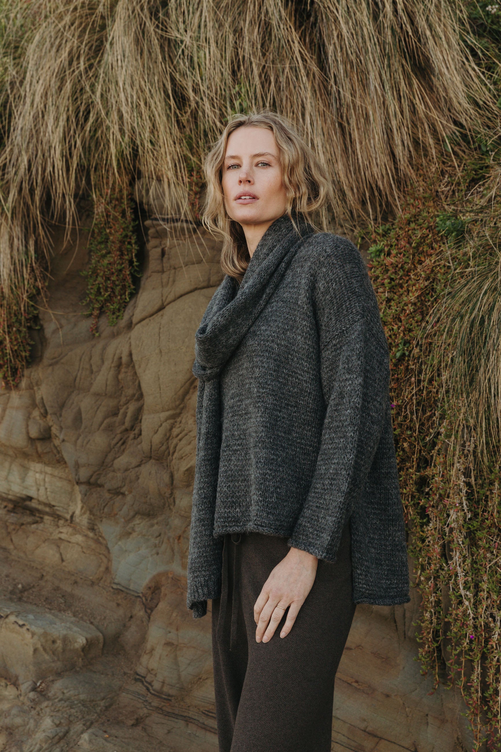 Drift Airy Pullover