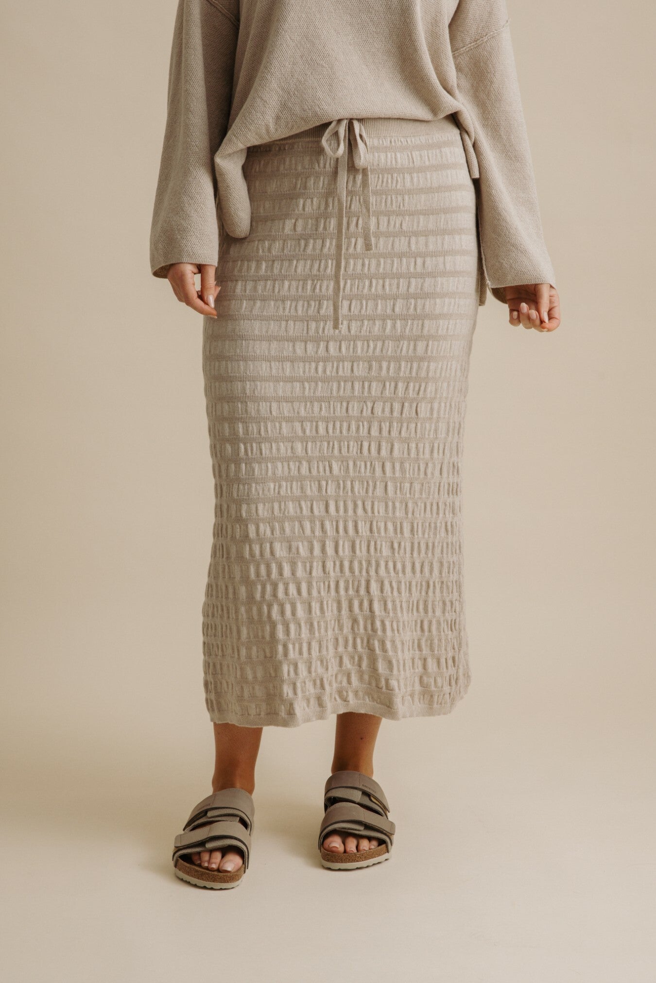 Waves Merino Cotton Pleat Skirt Wheat