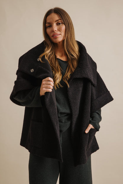 Sherpa Cuddle Coat Onyx