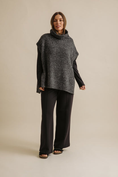 Dreams Funnel Neck Tabard Noir