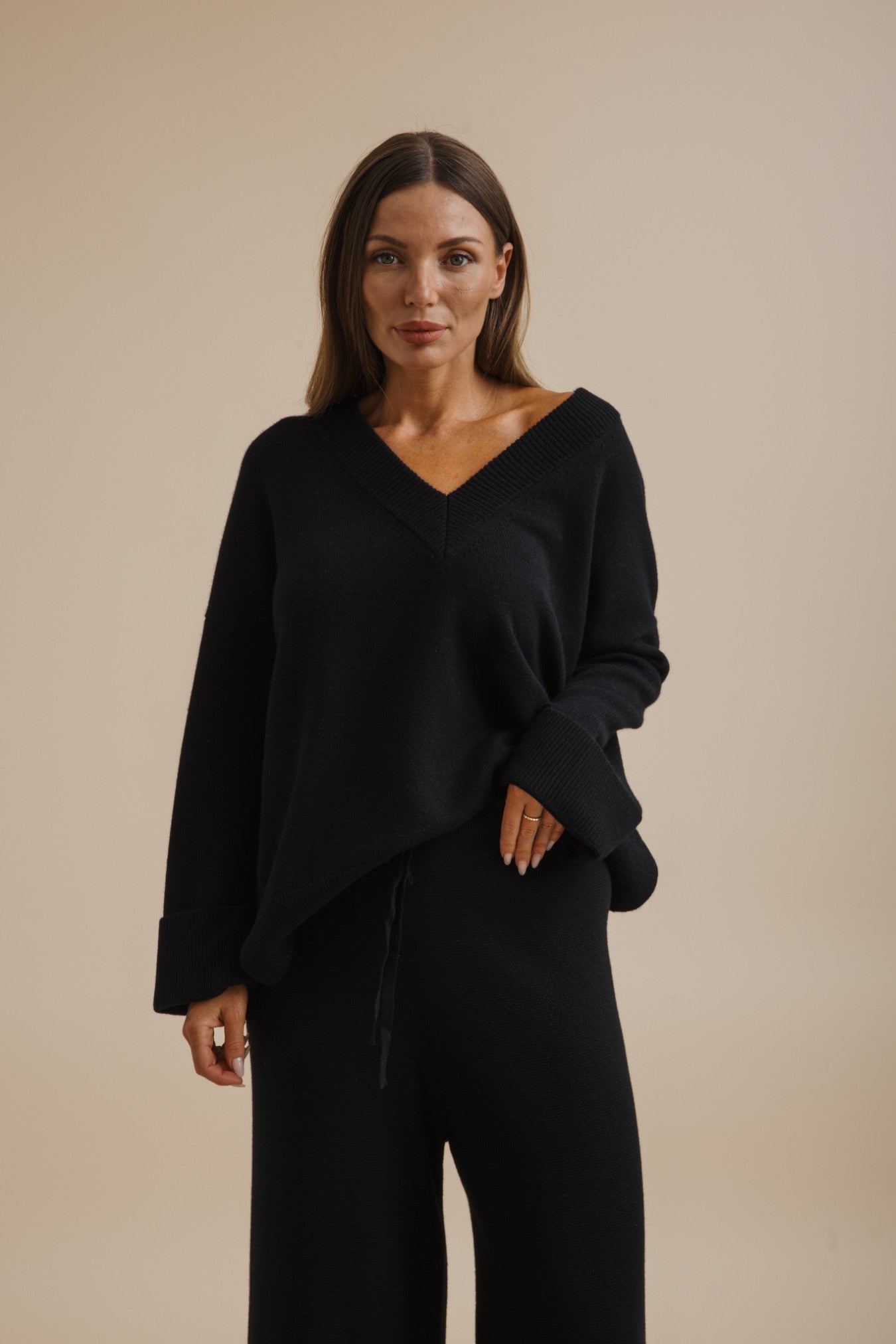Haven Merino V Pullover Jet