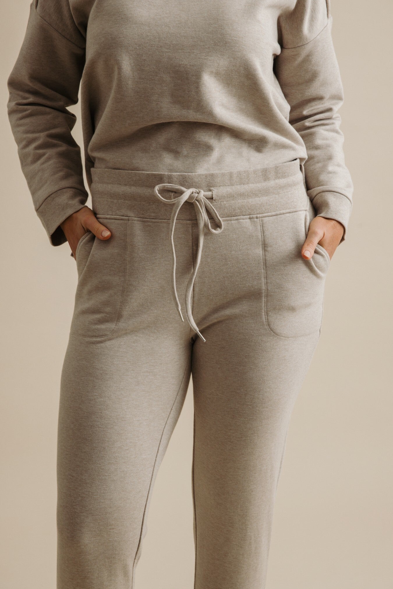 Heavenly Fleece Jogger Wheat
