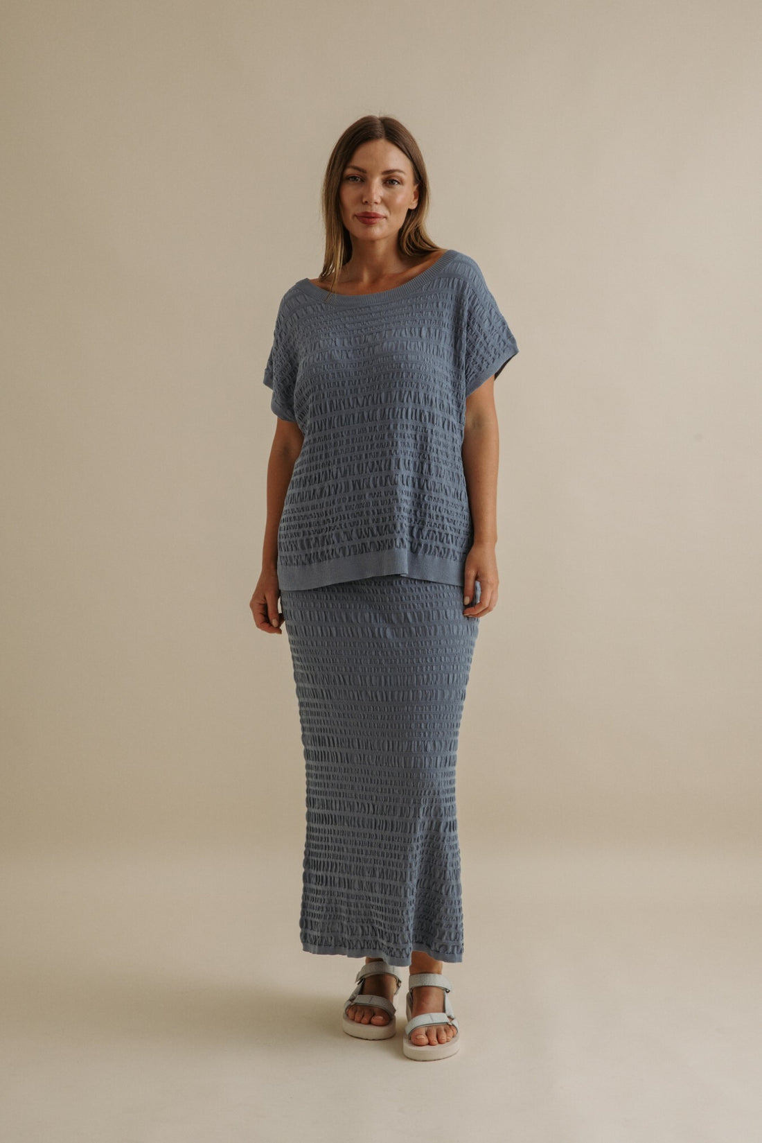 Waves Pleat Pullover Blue Pool