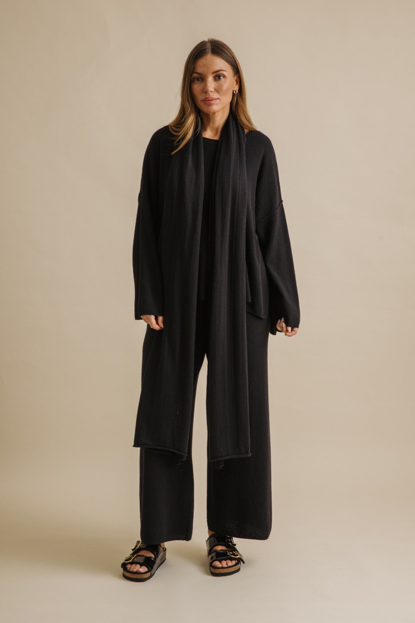 Winter Retreat Merino Cotton Wrap Noir